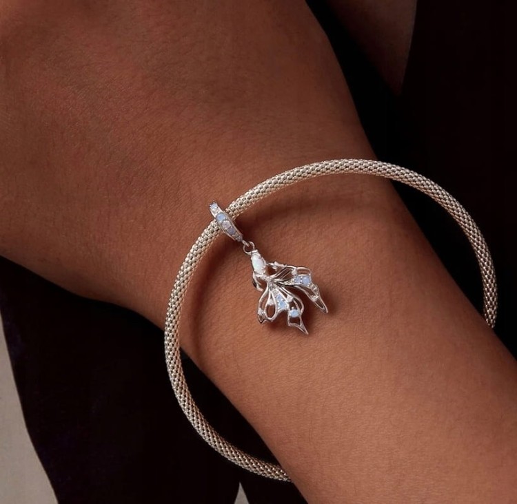 Charms do Pandora Połyskująca Rybka Welonka SREBROs925